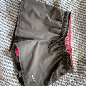 Nike shorts  (small)